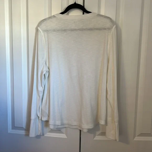 Gap Henly - Picture 2 of 4